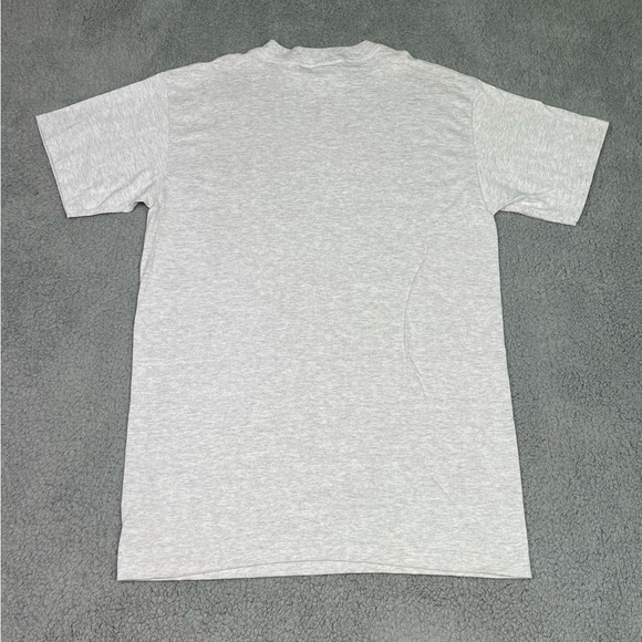 Vintage Disney shirt - Picture 4 of 4